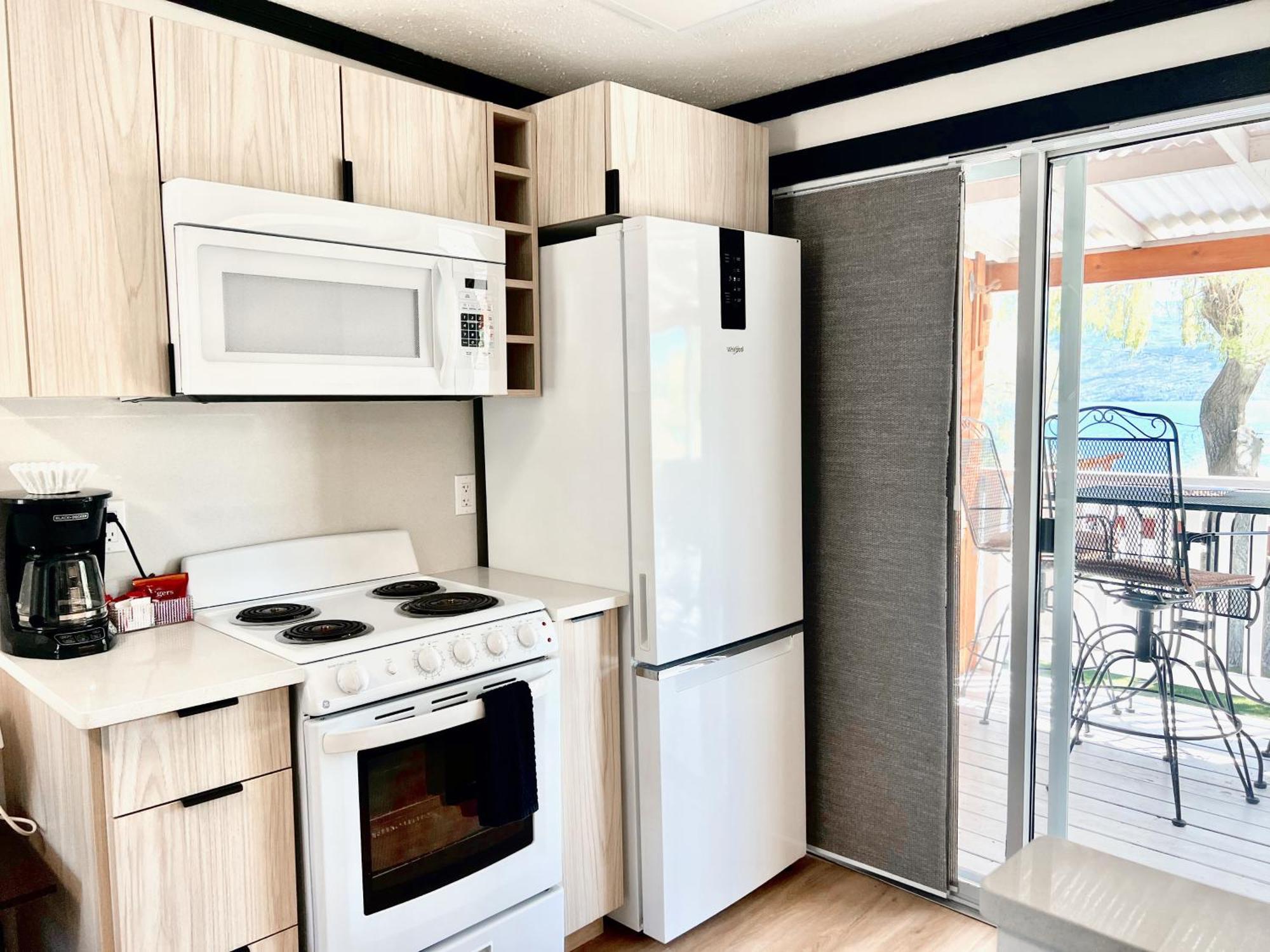 Peachland Beach Resort Εξωτερικό φωτογραφία